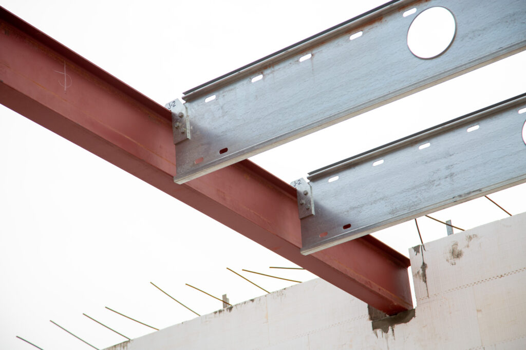 Super floor joist set on i-beam
